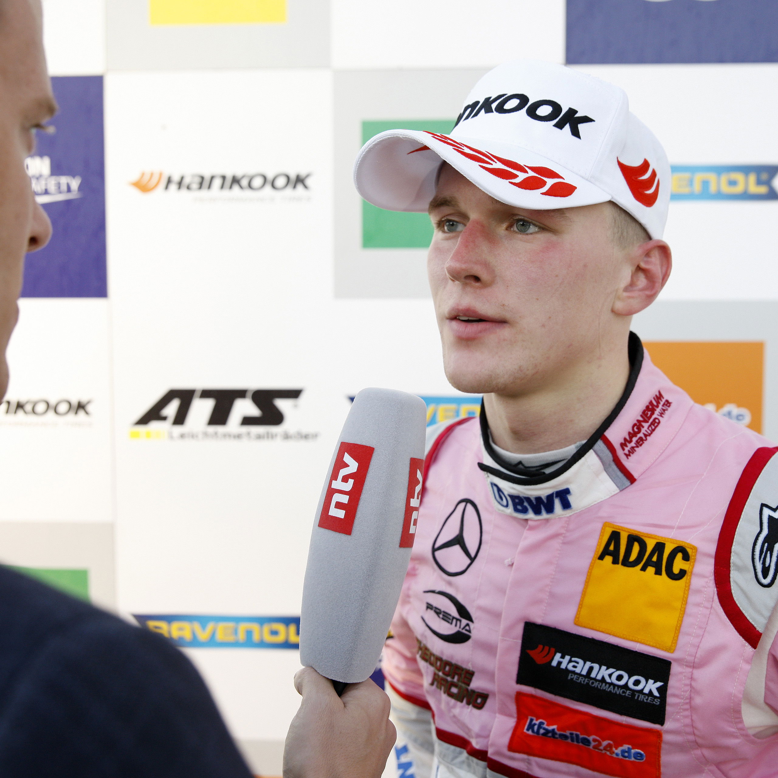 Mercedes F1 junior Vesti gets promotion to F2 with ART GP